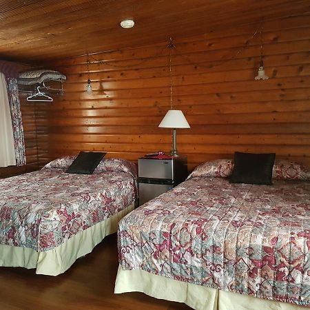 كرانبروك Flamingo Motel المظهر الخارجي الصورة