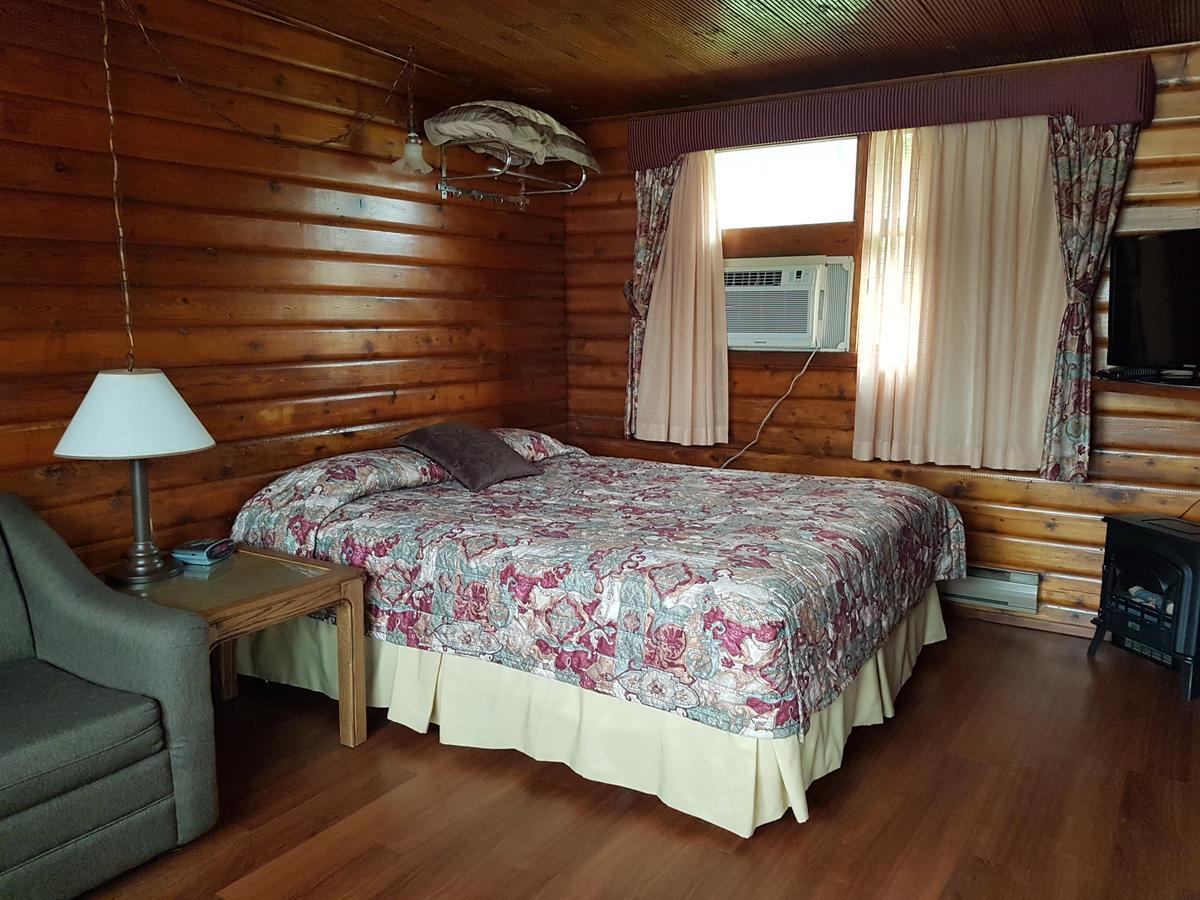 كرانبروك Flamingo Motel المظهر الخارجي الصورة